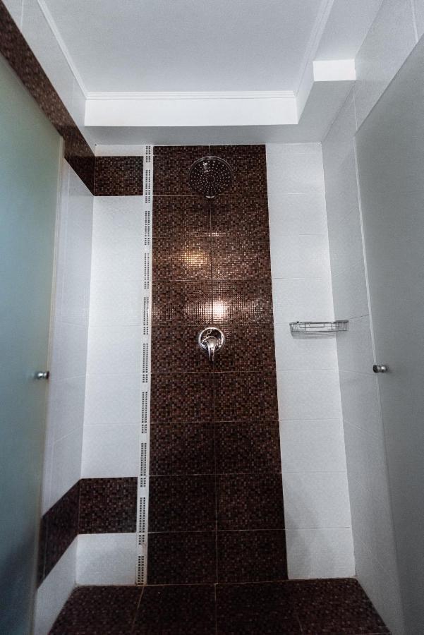 Casa Soarelui Hotel Două Mai Buitenkant foto